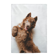 Load image into Gallery viewer, Puppy Quoi Cuddle Blanket: Velveteen Plush Blanket